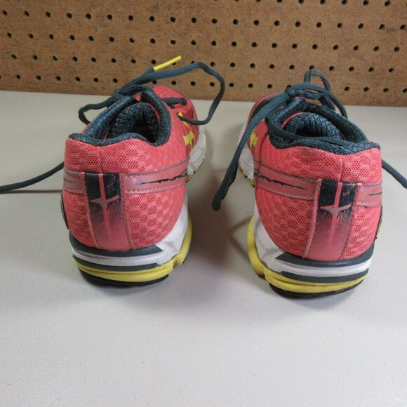 Mizuno womens 3tone red Wave Rider 17 lightweight running shoes 8 M - Picture 4 of 6